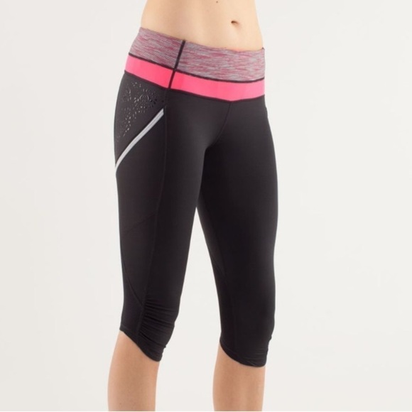 Lululemon Run A Marathon Crop - Picture 1 of 14